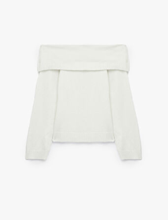 Uzun Kollu Omzu Açık Triko Kazak