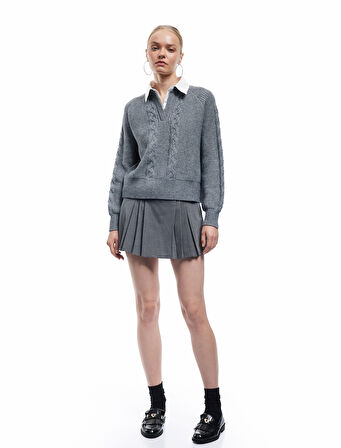 Uzun Kollu Gömlek Yaka Saç Örgü Dokulu Triko Kazak