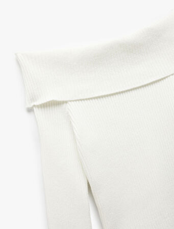 Omzu Açık Triko Dar Kesim Kazak