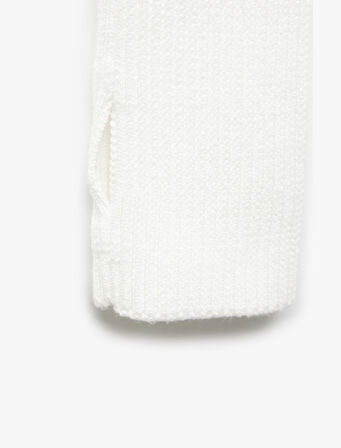 Omzu Açık Triko Dar Kesim Kazak