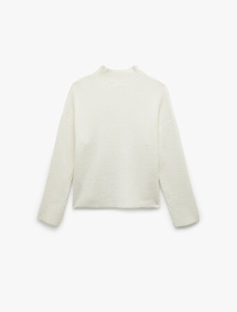 Dik Yaka Uzun Kollu Rahat Kalıp Basic Triko Kazak