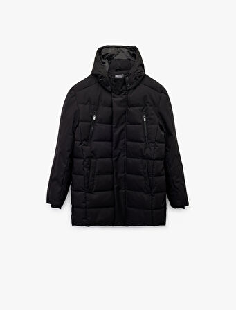 Çıtçıt Düğme Detaylı Fermuarlı Cepli Çıkarılabilir Kapşonlu Parka