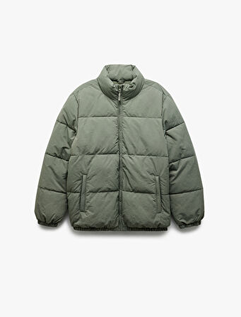 Dik Yaka Cep Detaylı Fermuarlı Şişme Mont