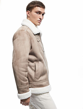 Cep Detaylı Fermuarlı Peluş Yaka Kışlık Suni Süet Ceket