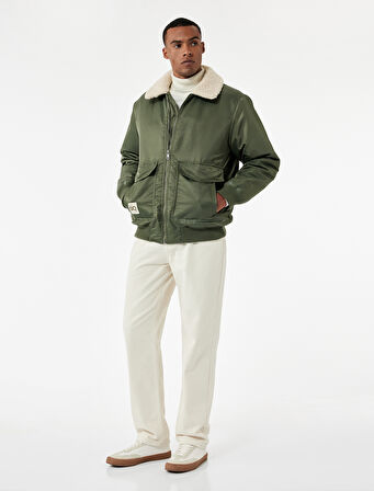 Uzun Kollu Cepli Etiket Detaylı Peluş Yaka Mont