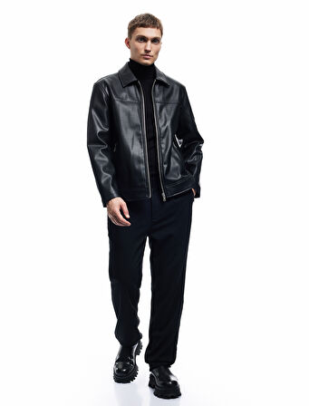 Uzun Kollu Fermuarlı Cep Detaylı Gömlek Yaka Suni Deri Ceket