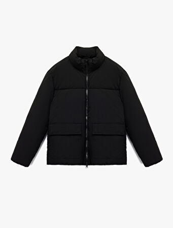 Uzun Kollu Kapaklı Cep Detaylı Fermuarlı Slim Fit Dik Yaka Kışlık Şişme Mont