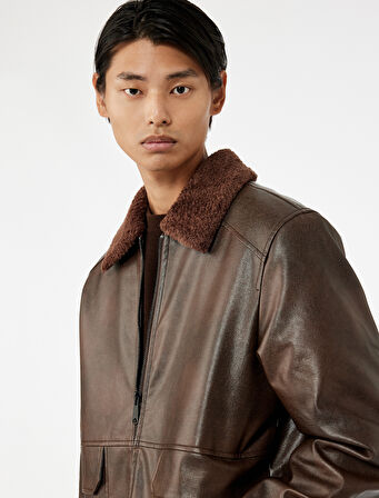 Uzun Kollu Cep Detaylı Slim Fit Fermuarlı Peluş Yaka Kışlık Suni Deri Ceket