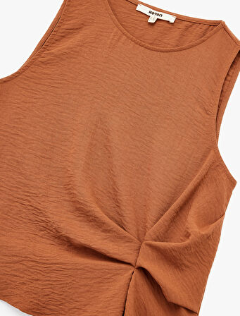 Kolsuz Bisiklet Yaka Drape Detaylı Bluz