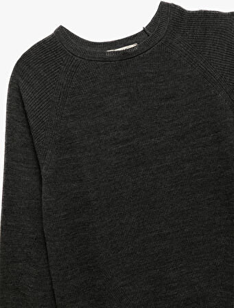 Uzun Kollu Bisiklet Yaka Triko Kazak