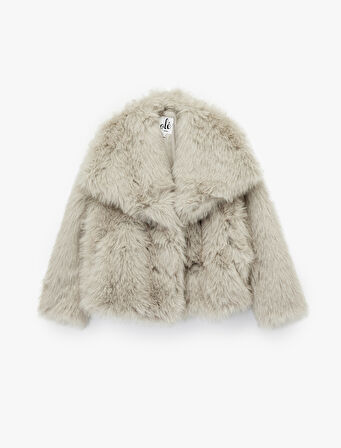 Geniş Yaka Oversize Suni Kürk Ceket