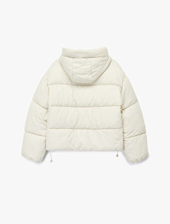 Rahat Kalıp Fermuarlı Kapüşonlu Kapitoneli Dik Yaka Şişme Mont