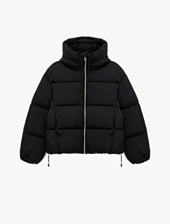 Rahat Kalıp Fermuarlı Kapüşonlu Kapitoneli Dik Yaka Şişme Mont