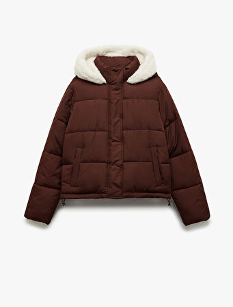 Kapüşonlu Fermuarlı İçi Peluş Çıtçıt Düğmeli Cepli Şişme Mont