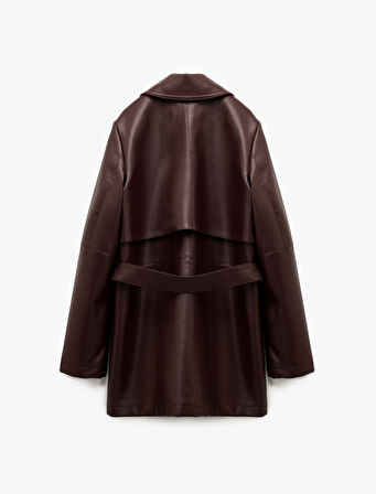 Astarlı Kemerli Rüzgar Kapak Detaylı Cepli Uzun Kollu Kruvaze Suni Deri Trençkot