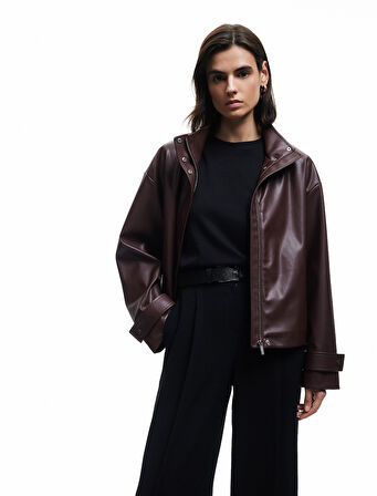 Astarlı Uzun Kollu Dik Yaka Fermuarlı Suni Deri Ceket