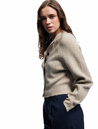 Uzun Kollu Bisiklet Yaka Düğmeli Triko Hırka