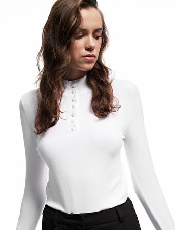 Hafif Dik Yaka Yarım Düğme Detaylı Uzun Kollu Triko Basic Kazak