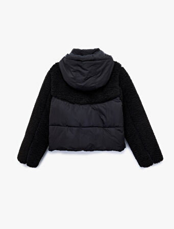 Kapüşonlu Uzun Kollu Peluş Detaylı Baskılı Şişme Mont