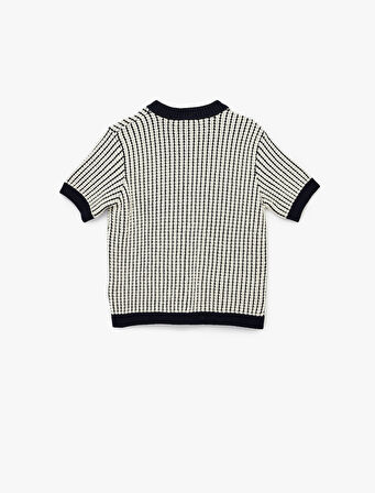 Düğmeli Cep Detaylı Bisiklet Yaka Kısa Kollu Triko Hırka