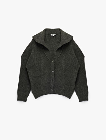 Rahat Kalıp Düğmeli Uzun Kollu Geniş V Yaka Triko Hırka