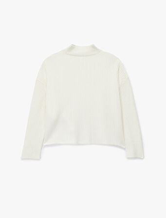 Dik Yaka Uzun Kollu Rahat Kalıp Triko Kazak