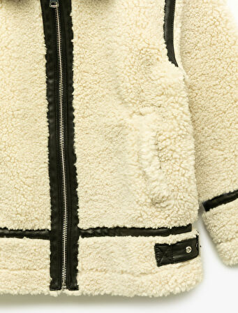 Uzun Kollu Gömlek Yaka Cepli Peluş Ceket