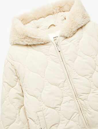 Uzun Kollu Polar Astarlı Fermuarlı Kapitone Kapşonlu Mont