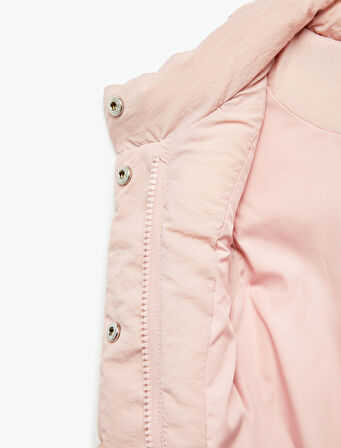 Dik Yaka Kolsuz Çıtçıt Kapamalı Şişme Yelek