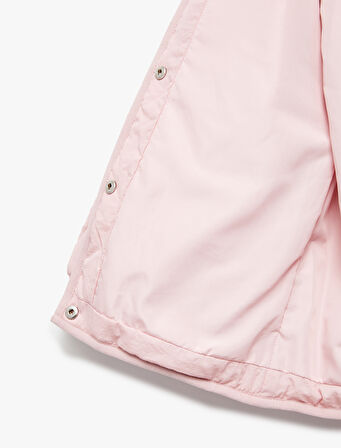 Uzun Kollu Düğmeli Kapşonlu Kapitone Mont