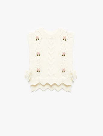 Çiçek Detaylı Kolsuz Bisiklet Yaka Crop Triko Süveter