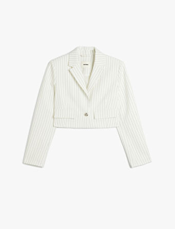 Kapaklı Cep Detaylı Düğmeli Uzun Kollu Kruvaze Crop Blazer Ceket