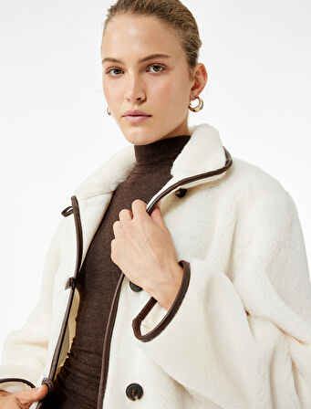 Uzun Kollu Düğmeli Kruvaze Peluş Ceket