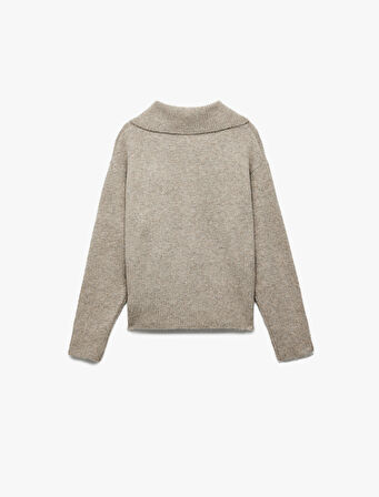 Regular Fit Uzun Kollu Yarım Düğme Detaylı Geniş Polo Yaka Triko Kazak