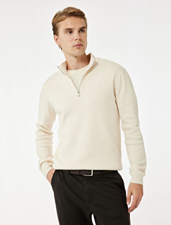 Uzun Kollu Viskon Karışımlı Yarım Fermuarlı Triko Kazak