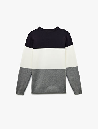 Uzun Kollu Renk Bloklu Bisiklet Yaka Triko Kazak