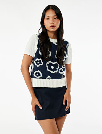 Bisiklet Yaka Çiçekli Kolsuz Triko Süveter