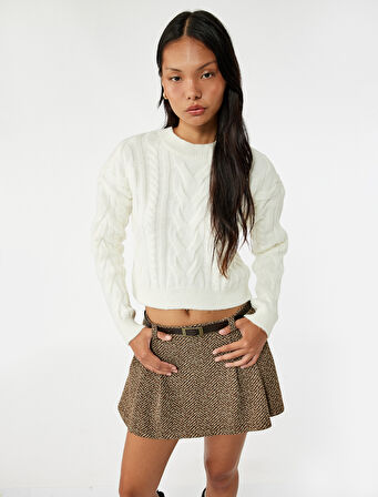 Uzun Kollu Bisiklet Yaka Saç Örgülü Triko Kazak