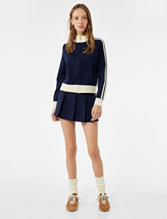 Fermuarlı Uzun Kollu Dik Yaka Çizgili Triko Hırka