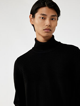 Uzun Kollu Basic Boğazlı Triko Kazak