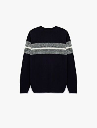 Uzun Kollu Çizgi Detaylı Bisiklet Yaka Kışlık Triko Kazak