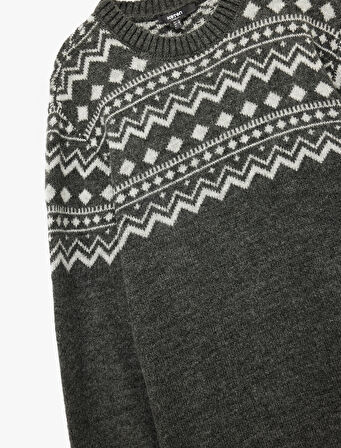 Uzun Kollu Bisiklet Yaka Desenli Triko Kazak