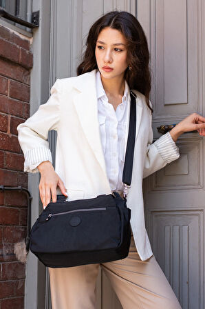 Kadın 5 Gözlü Suya Dayanıklı Paraşüt Kumaş Ayarlanabilir Çapraz Askılı El Ve Omuz Çantası