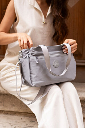 Kadın 5 Gözlü Suya Dayanıklı Paraşüt Kumaş Ayarlanabilir Çapraz Askılı El Ve Omuz Çantası