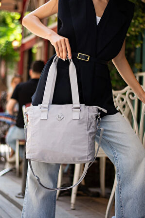 Kadın 4 Gözlü Suya Dayanıklı Paraşüt Kumaş Ayarlanabilir Çapraz Askılı El Ve Omuz Çantası