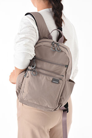 Unisex Suya Dayanıklı Paraşüt Kumaş 4 Bölmeli Laptop Bölmeli Seyahat Ve Okul Çantası