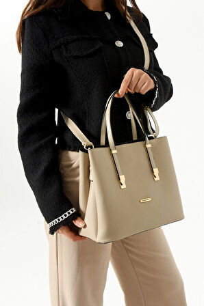 Kadın Uzun Askılı 4 Bölmeli Gold Aksesuarlı Sade Şık Kum Rengi Omuz Ve El Çantası