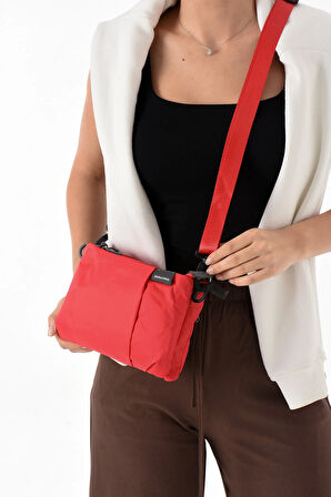 Kadın 4 Bölmeli Paraşüt Kumaş Ayarlanabilir Çapraz Askılı Çanta