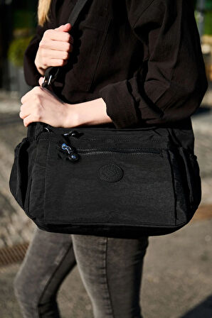 Kadın Suya Dayanıklı Kumaş 5 Gözlü Çapraz Askılı Siyah Seyahat Ve Omuz Çantası