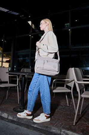 Kadın Orta Boy 7 Bölmeli Suya Dayanıklı Krinkıl Kumaş Vizon Çapraz Askılı Omuz Çantası